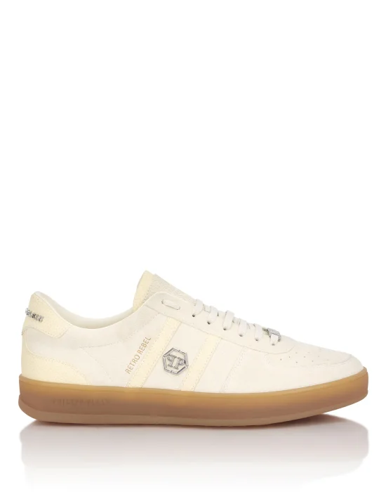 Low-Top Sneakers Retro Rebel
