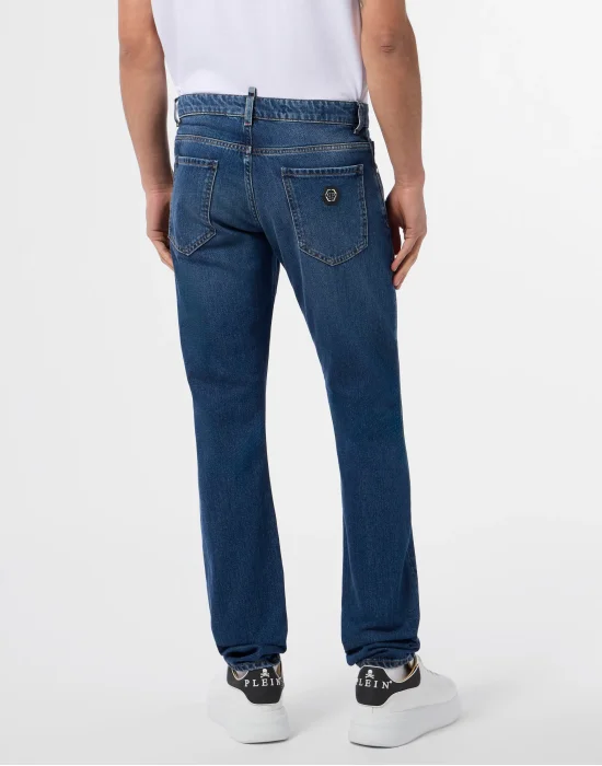 Basic Straight Cut Jeans