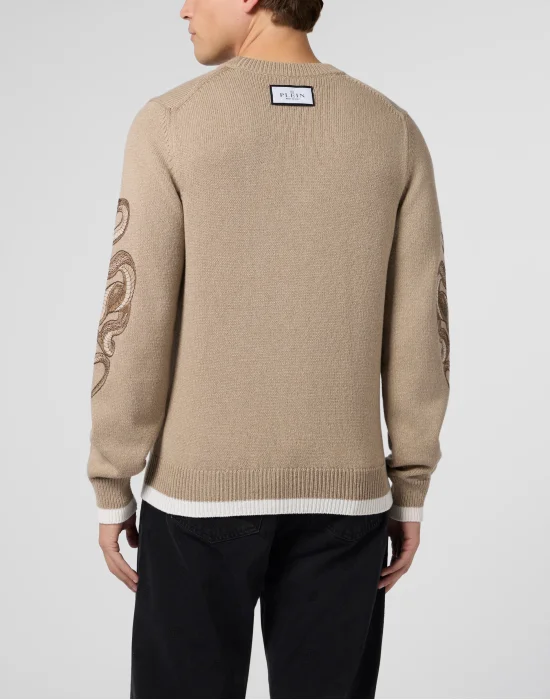 Round Neck Pullover Tattoo
