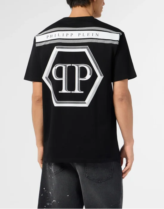 Round Neck T-Shirt Lines Hexagon