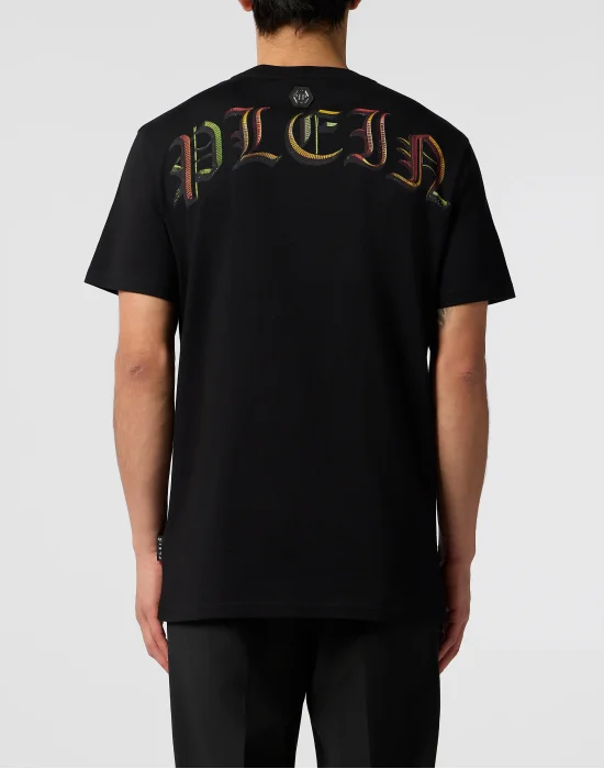 Round Neck T-Shirt Snake King Stones